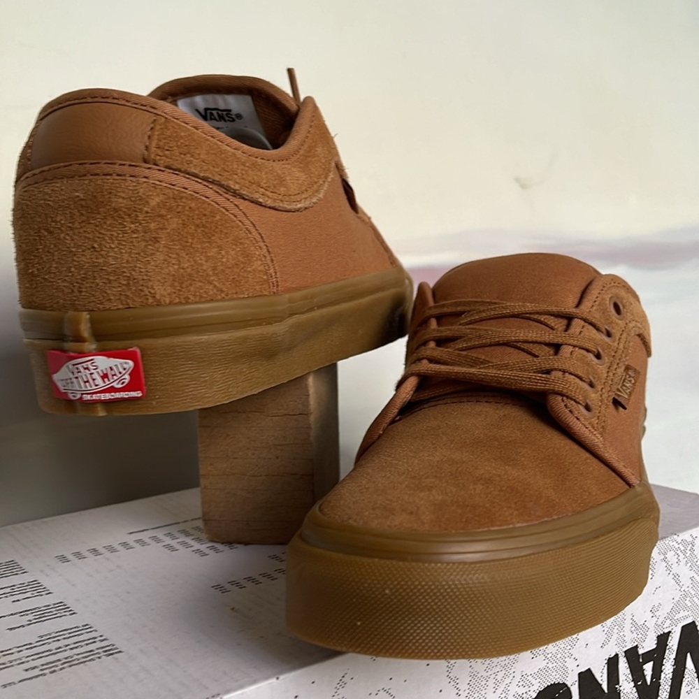 Vans Men’s Skate Chukka Low
Light Brown/Gum
VN0A4BX4BGZ
Sneakers - Picture 9 of 16